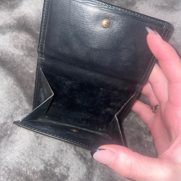 AUTHENTIC Louis Vuitton Epi Leather wallet black - Picture 3 of 5